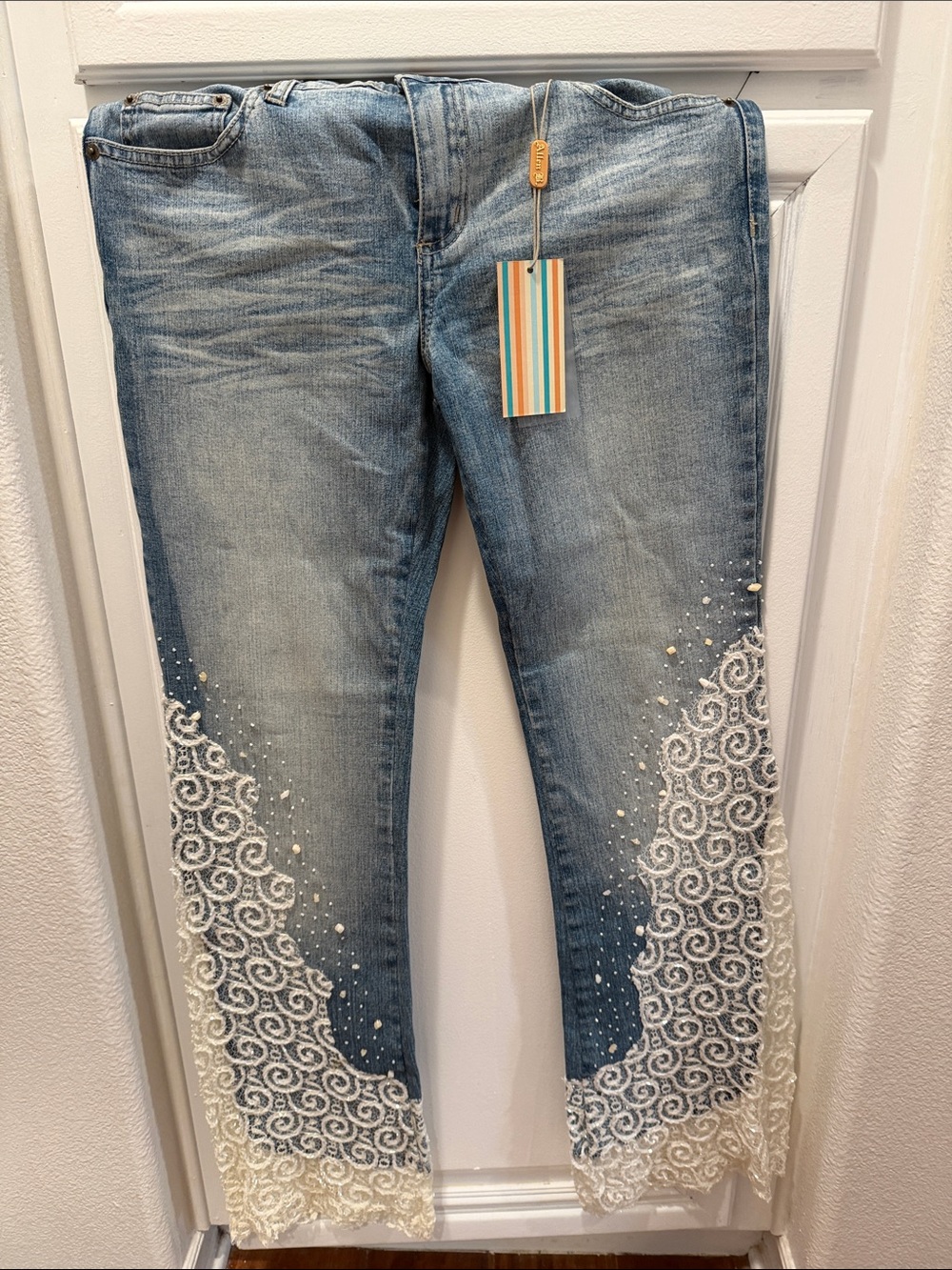 Allen B NWT Y2K BOHO LACE OVERLAY EMBELLISHED JEANS FLARED SZ 30